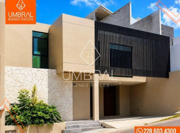 5f13aed29688462210b1865e4d61f9da63e7991b48f9fdb9a3d7960eac887670 · Casa con 4 Recámaras en Venta, Las Ánimas, Xalapa