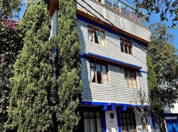 Casa · 200m² · 4 Recámaras · 3 Estacionamientos · Casa en La Primavera