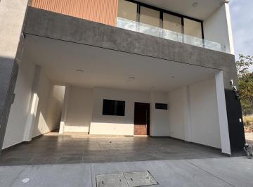 Fachada · Casa en Santoral II, Dominio Cumbres en García, Nuevo León