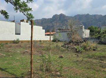Terreno / Lote , Tepoztlán · Terreno Plano en Venta en Tepoztlán