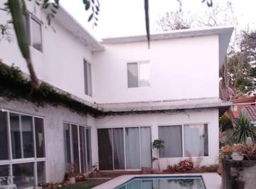 Casa de 2 habitaciones, Yautepec · Agradable Casa Duplex, en Planta Alta. 2 Rec y 2 Baños. Terraza Privada. Agua, Luz, Gas Incluidos