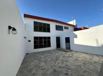 Casa de 4 habitaciones, Puebla · Casa en Renta en Bugambilias
