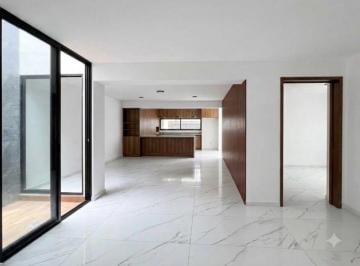 Casa · 165m² · 3 Recámaras · 2 Estacionamientos · Casa en Venta en Vallarta Sur, Dos Recámaras en Planta Baja?