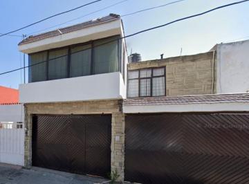 Casa de 3 habitaciones, Puebla · Casa en Venta en Col Jardines de San Manuel Puebla