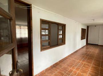 Casa · 4 Recámaras · 1 Estacionamiento · Casa en Renta en Toluca Muy Cerca del Parque Urawa