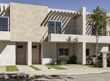 Casa · 181m² · 3 Recámaras · 2 Estacionamientos · Casas en Venta Puerto Morelos, La Jungla