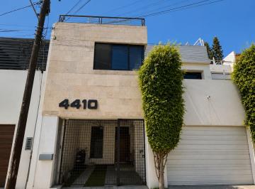 Casa en condominio de 9 habitaciones, Tijuana · Gran Venta de Casa en Condominio de 4 Unidades en Fracc. Chapultepec, Tijuana, B. C.