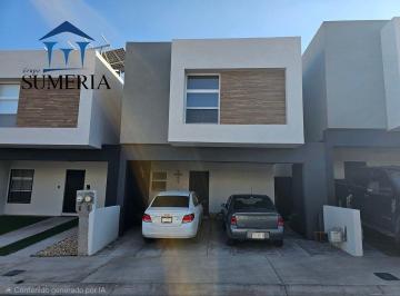 4f063fc59aa2ab99751a08fb70747d81f01e4def41cac713ffee2bbae49fdda4 · Casa en Venta en Atica con Excedente de Terreno