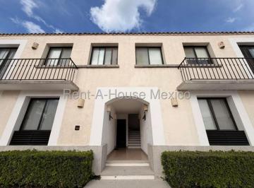 Departamento de 2 habitaciones, San Miguel de Allende · Zirandaro Vendo Pb de Duplex Totalmente Amueblado en Privada con Amenidades 2 Recamaras 2 Baños