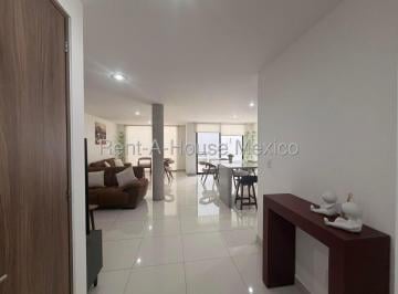 Casa en Renta de 3 habitaciones Valle de Juriquilla · En Renta Casa Semi Amueblada de 3 Recamaras en Valle de Juriquilla Querétaro