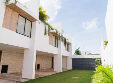 Casa en condominio de 2 habitaciones, Mérida · Se Vende Casa en Privada en Temozon Norte
