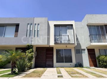 Departamento · 86m² · 3 Recámaras · 2 Estacionamientos · Casa en Venta Col, Valle de Las Flores, Tlajomulco de Zuñiga