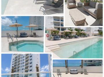 Departamento de 2 habitaciones, Cancún · Vista Increíble y Plaza Comercial Abajo en Malecón Americas