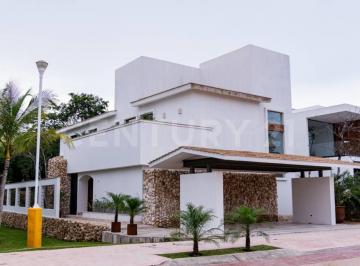 Casa · 430m² · 4 Recámaras · 3 Estacionamientos · Residencia Privada en Venta en Lagos del Sol, Cancún – Arecas 19 Pg1526