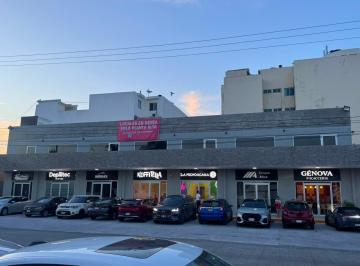 Local comercial , Boca del Río · Renta de Local en Planta Alta en Plaza Jacarandas, Boca del Río, Ver.