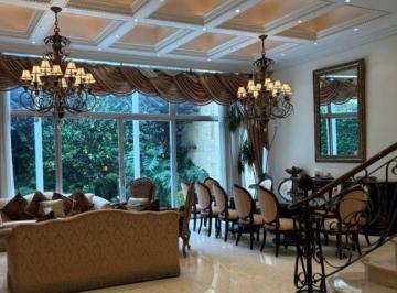 Casa · 580m² · 3 Recámaras · 5 Estacionamientos · Casa en Venta Lomas de Tecamachalco Edo Mex