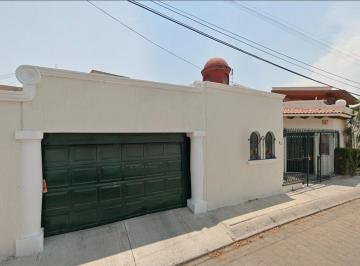Casa de 5 habitaciones, Querétaro · Casa, Bosques del Acueducto, Santiago de Querétaro, Qro.