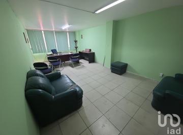 Oficina · 101m² · 4 Recámaras · Oficina en Venta en La Colonia San Rafael, Cuauhtémoc