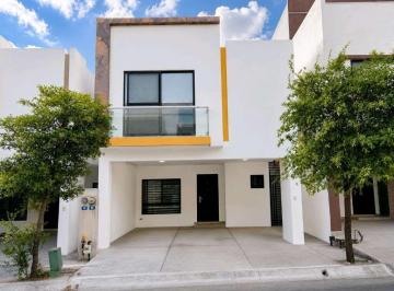 Casa · 150m² · 3 Recámaras · 2 Estacionamientos · Casa en Renta en Cumbres Provenza, García Nl