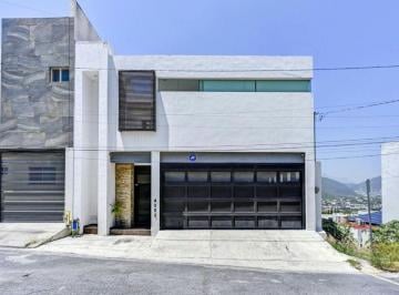 Casa de 4 habitaciones, Monterrey · Venta Casa Prados Silla (Zona Sur Monterrey)
