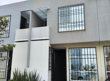 Casa · 80m² · 1 Estacionamiento · Casa Vta La Florida 2