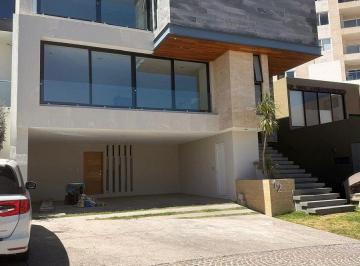 46459d211ff4f0048851aa8cdffcff671a467e887e1e3ff838e920af6545b5c1 · Casa en Venta en Fracc. Sierra Azul.