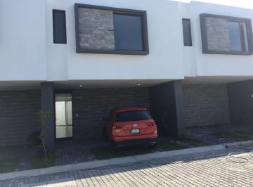 Casa de 3 habitaciones, Zapopan · Puerta Laurel Sur