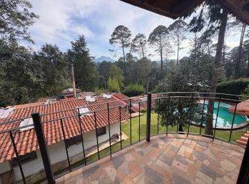 Casa · 300m² · 3 Recámaras · 1 Estacionamiento · Casa - Avándaro