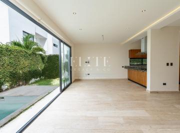 Casa · 334m² · 3 Recámaras · 2 Estacionamientos · Casa de 3 Recámaras en Venta en Residencial Aqua