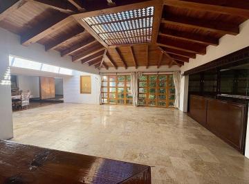 35b8ec103ea734557d56cb333446f666cc804eb63a8e778815972d7532144d85 · En Venta Casa en La Herradura