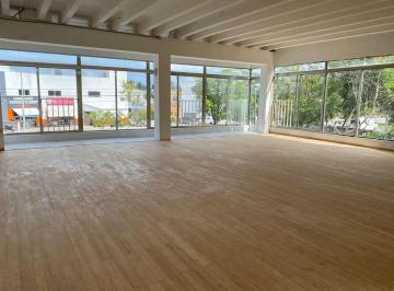 Local comercial · 100m² · 2 Estacionamientos · Local en Renta de 100 m² en Av La Luna Cancún