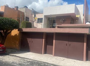 Casa · 183m² · 3 Recámaras · 2 Estacionamientos · Casa en Renta (Magnolias)