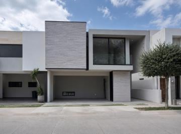Casa de 3 habitaciones, San Luis Potosí · Casa en Venta en Monterra, San Luis Potosí