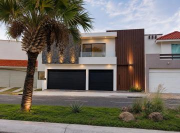Casa · 295m² · 4 Recámaras · 3 Estacionamientos · Casa en Venta Playas del Conchal Alvarado Veracruz