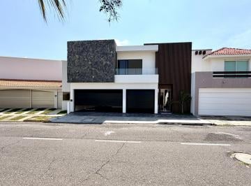 Casa · 295m² · 4 Recámaras · 3 Estacionamientos · Casa en Venta Playas del Conchal Alvarado Veracruz