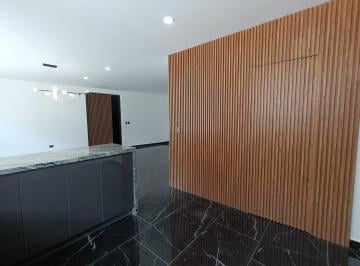 N/A · Residencia Remodelada en Esquina | Parque Victoria, Lomas de Angelópolis