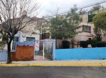 N/A · Casa Residencial Atrayente en Venta en Punta Cerrada