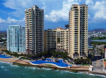 N/A · 🌊 Exclusividad Frente Al Mar: Condominio en Venta en Las Gavias Grand
