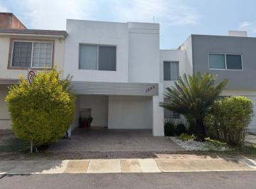 Casa de 3 habitaciones, Querétaro · Casa en Renta El Refugio | 3 Recámaras