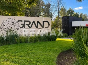 Casa en condominio de 6 habitaciones, Querétaro · Casa en Venta Grand Juriquilla Querétaro con Departamento Independiente