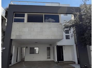 Casa de 3 habitaciones, Monterrey · Casa en Venta Rincon del Vergel