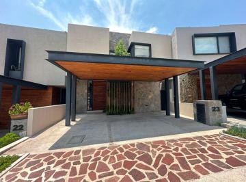 Casa de 3 habitaciones, Querétaro · Casa en Renta - Altozano, Roca 23