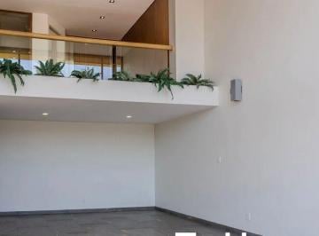 Casa · 420m² · 3 Recámaras · 3 Estacionamientos · Casa en Bosques de Las Lomas