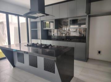 b9f41551f9453026d11bcbebfdb9c3e3639f68d42da4b4be57b1e71b10a8068b · Casa en Venta en Residencial Vïa Cumbres Cancún