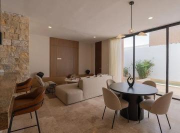 1 · Venta de Casa con Alberca en Temozón Norte. Mérida