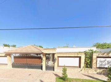 Casa de 4 habitaciones, Torreón · Bellisima y Amplia Propiedad Ubicada en Av Paris 158, Torreon, Coahuila