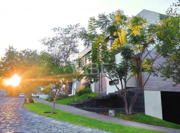 Casa de 4 habitaciones, Zapopan · Casa en Venta Bosque de Los Lagos