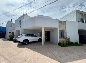 bc5bff04034ff66945c726e1d1e35c56716cf3490ca1bf1115a4e5a9cccdd2a2 · Casa en Renta en El Centro de Aguascalientes