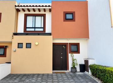 Casa en condominio · 131m² · 3 Recámaras · 2 Estacionamientos · Villa Toscana, Lerma