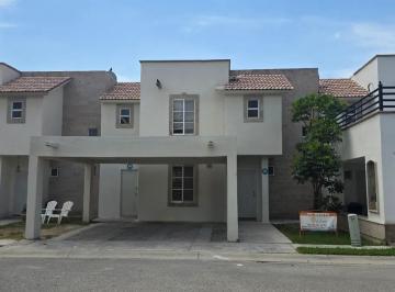 1 · Casa en Circuito Cerrado, Frente Área Verde